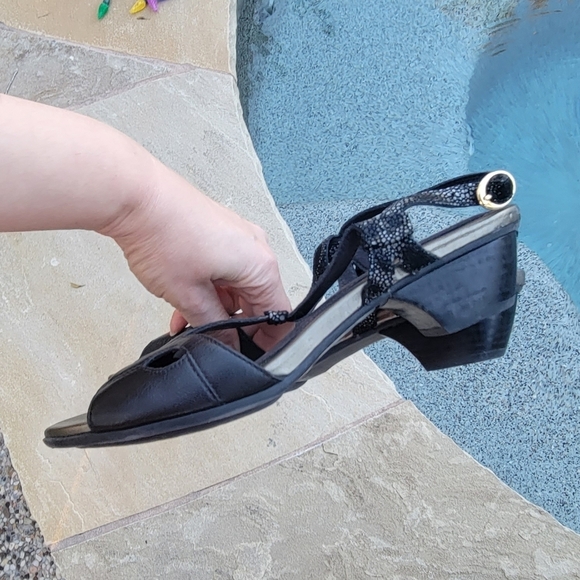 Aravon by new balance Serena AAO02BK Black Sandleather upper sandals sz10 - Picture 9 of 11